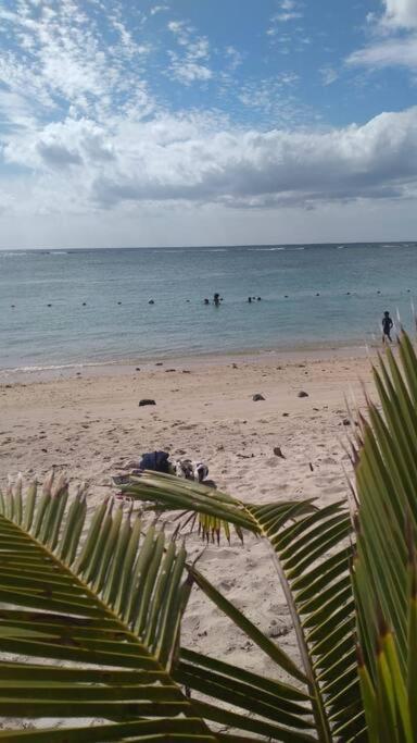 Westside Holidays Flic En Flac Beach 外观 照片